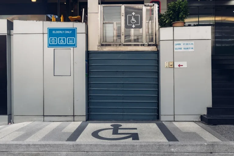 Vertical Platform Lift vs Wheelchair Lift comparison for commercial building accessibility